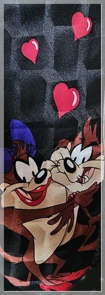 08-0317 TASMANIAN DEVIL LOVE HEART NECKTIE 08-0317 TASMANIAN DEVIL LOVE HEART NECKTIE