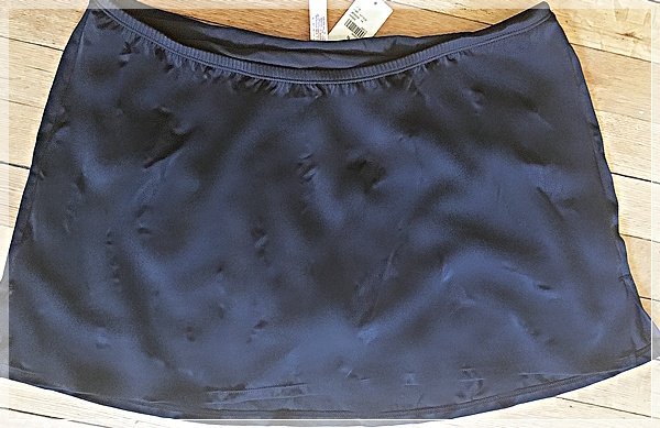 12-0030  VANITY FAIR HALF SLIP: BLACK, MED