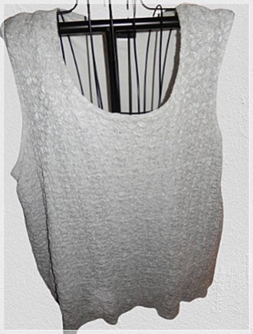 17-0296 MAGGIE BARNES GRAY TEXTURED SLEEVELESS 3X 17-0296 MAGGIE BARNES GRAY TEXTURED SLEEVELESS 3X