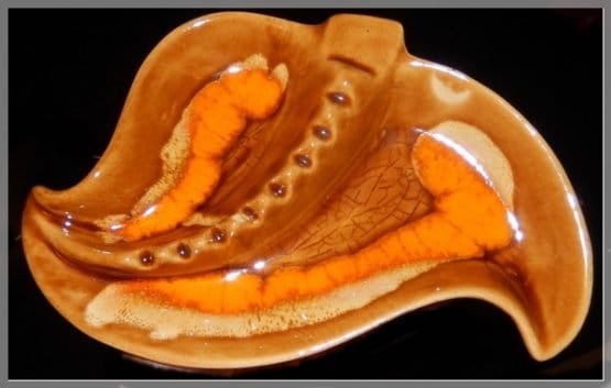 VINTAGE MID-CENTURY CERAMIC ASHTRAY MARCIA OF CALIFORNIA  70A