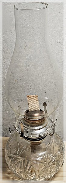 24-0217 LAMPLIGHT FARMS OIL LAMP 24-0217 LAMPLIGHT FARMS OIL LAMP