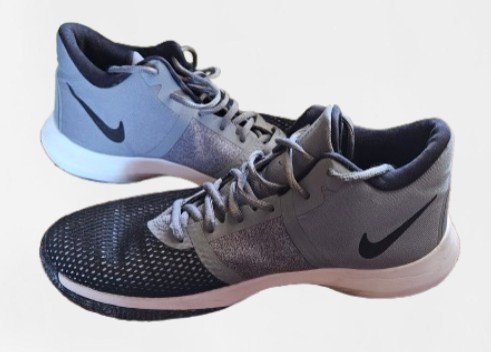 24-0238 NIKE AIR PRECISION ATHLETIC SHOE - Gray Men 10 24-0238 NIKE AIR PRECISION ATHLETIC SHOE - Gray Men 10