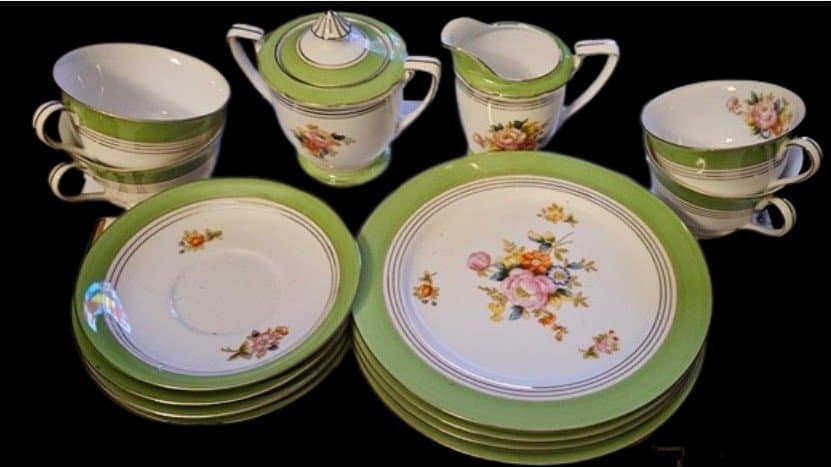 24-0260 VINTAGE NORITAKE TEA SET