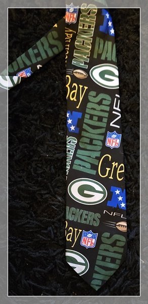 25-0074 GREEN BAY PACKERS NECKTIE 25-0074 GREEN BAY PACKERS NECKTIE