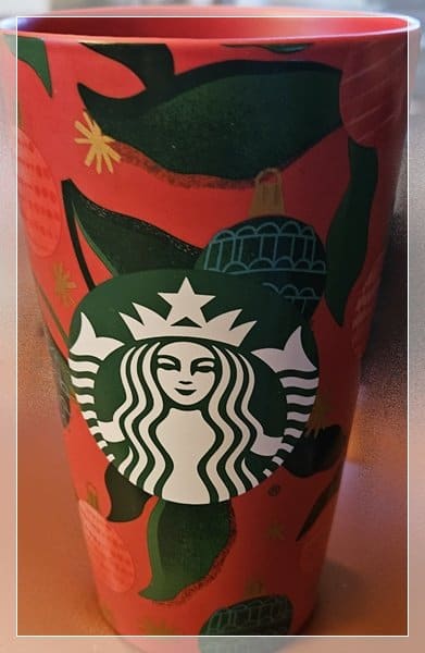 25-0241 STARBUCKS CHRISTMAS WINTER HOLIDAY CUP AND LID 25-0241 STARBUCKS CHRISTMAS WINTER HOLIDAY CUP AND LID